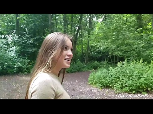 ❤️ Aku disaranake kanggo Evelina yen kita jancok ing panggonan umum! Dheweke kandha ya. Banjur aku bajingan dheweke ing bokong lan cum ing dheweke tutuk. Banjur dheweke nesu dhéwé. ️ Video seks ing kita ☑